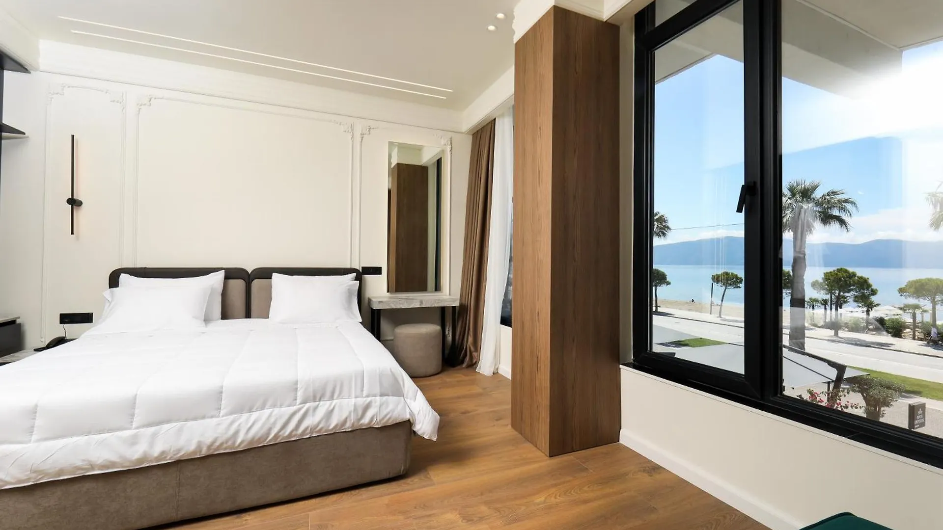 Hotel Adore Vlorë