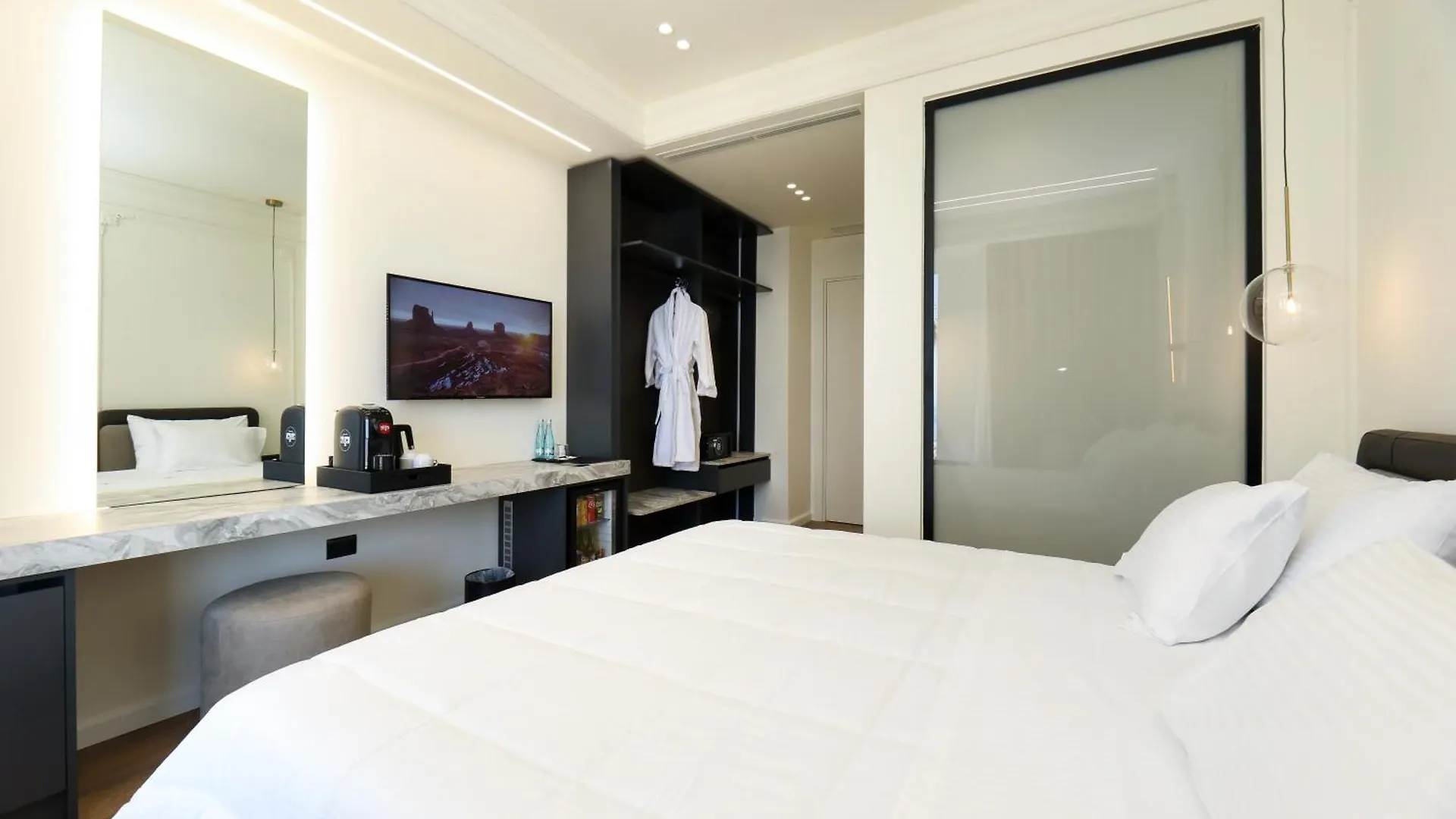 Hotel Adore Vlorë